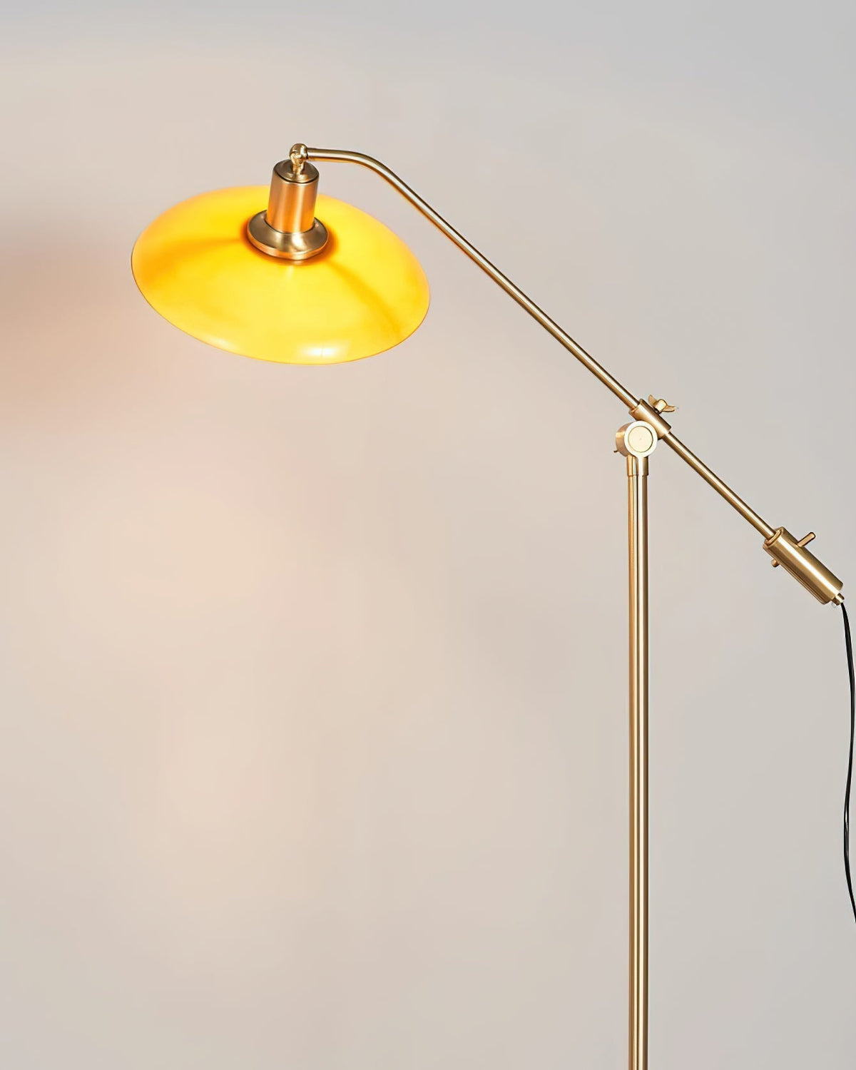 Rivalette Floor Lamp