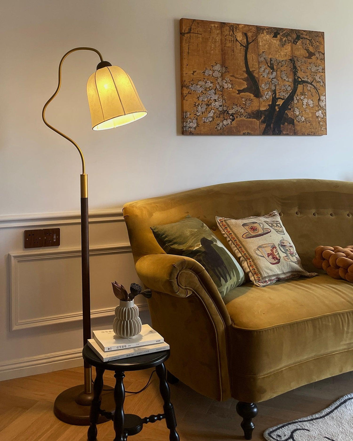 Kelly Floor Lamp