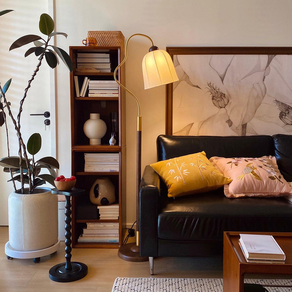 Kelly Floor Lamp