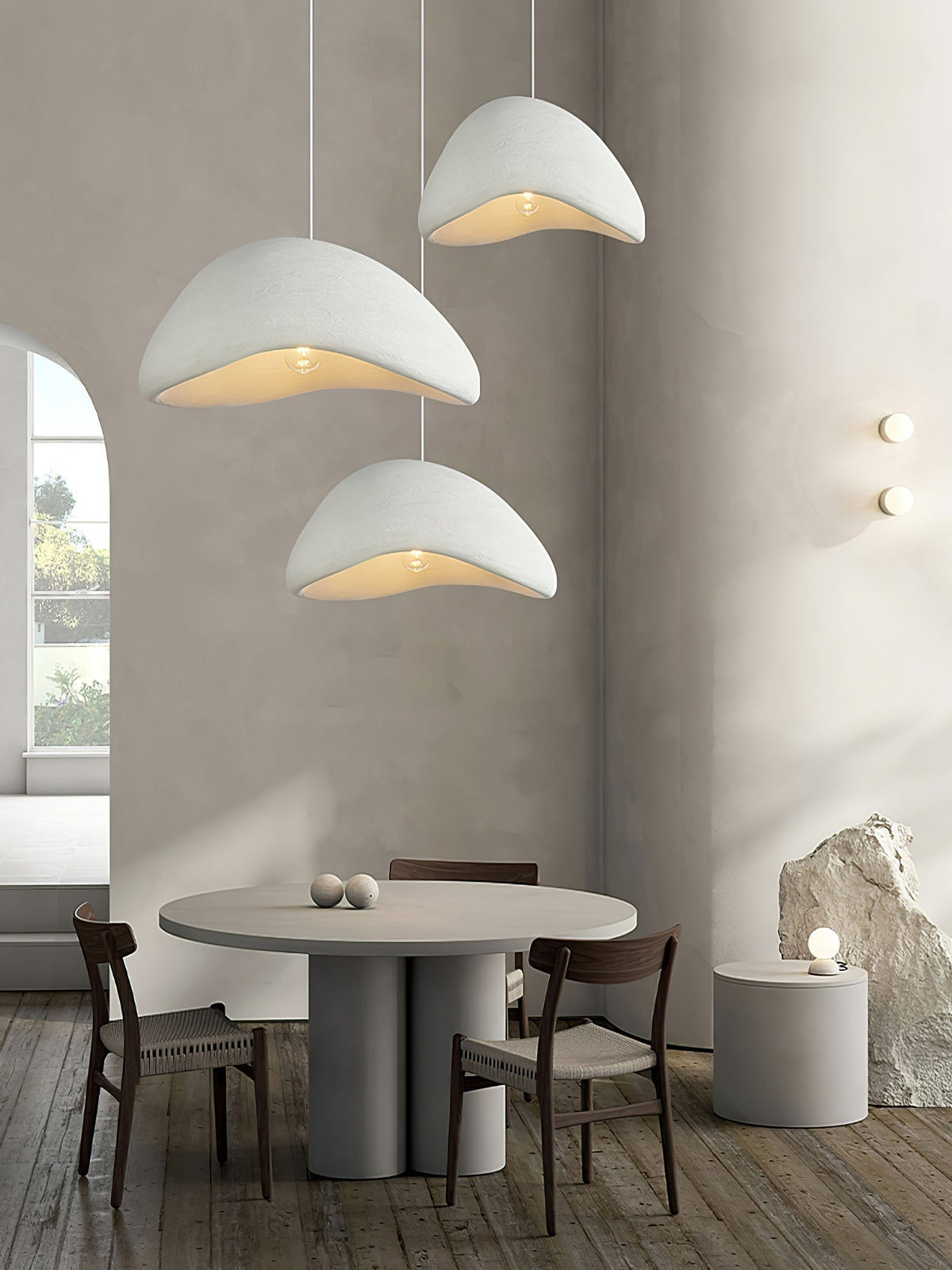 Leloza Modern Minimalist Pendant Light