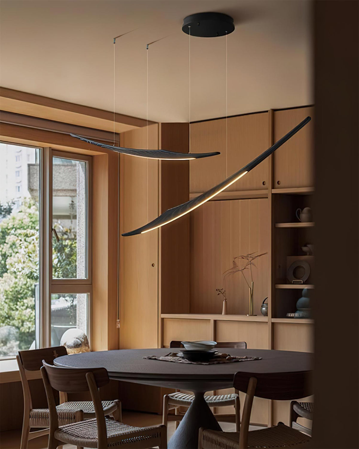 Riveissa Chandelier