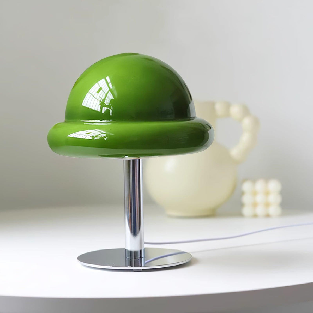 Eirisella Glass Table Lamp