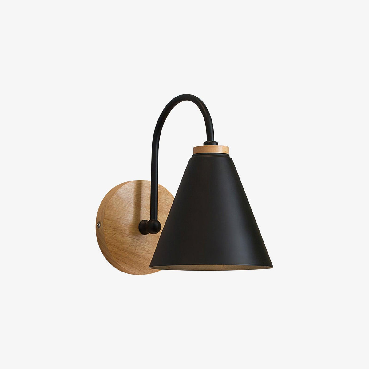 Ravegor Nordic Wood Wall Lamp