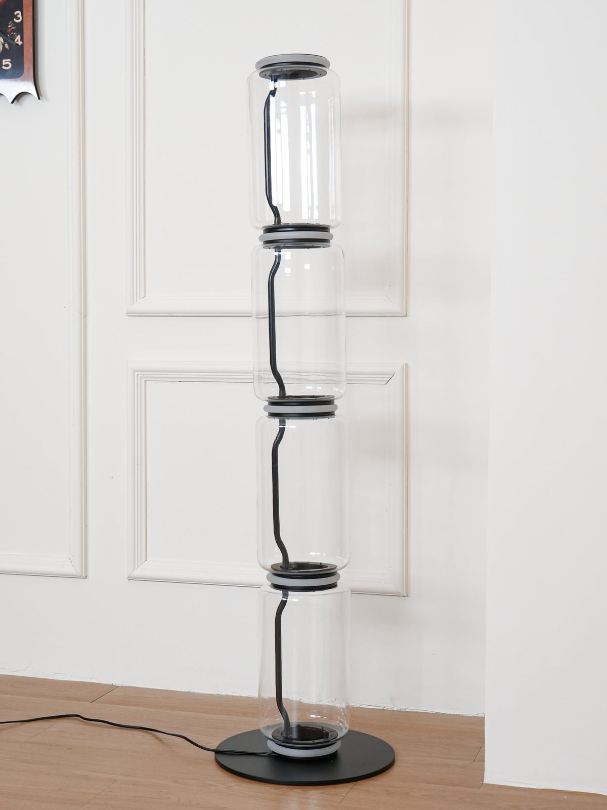 Elaeleria Floor Lamp