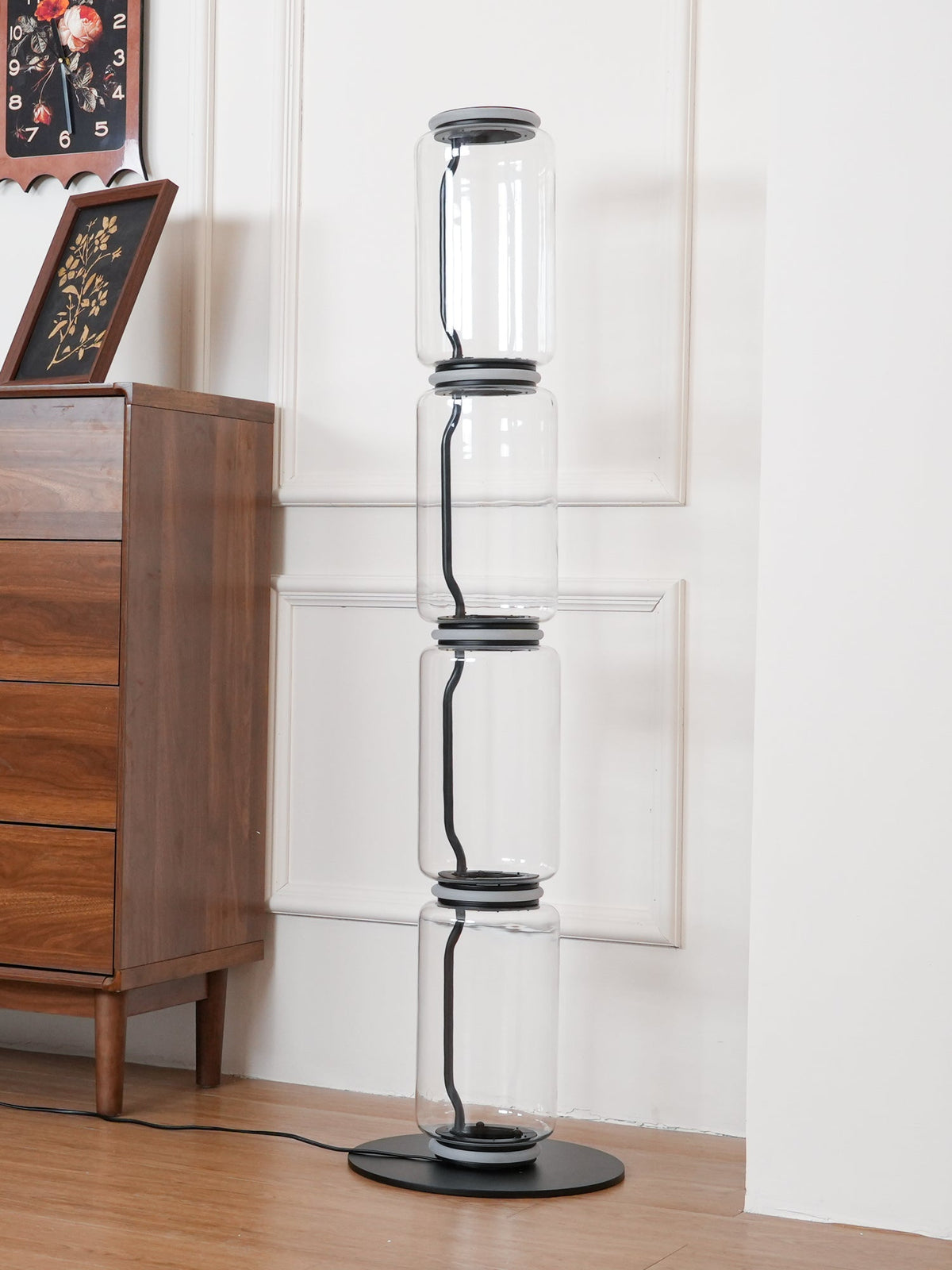 Elaeleria Floor Lamp