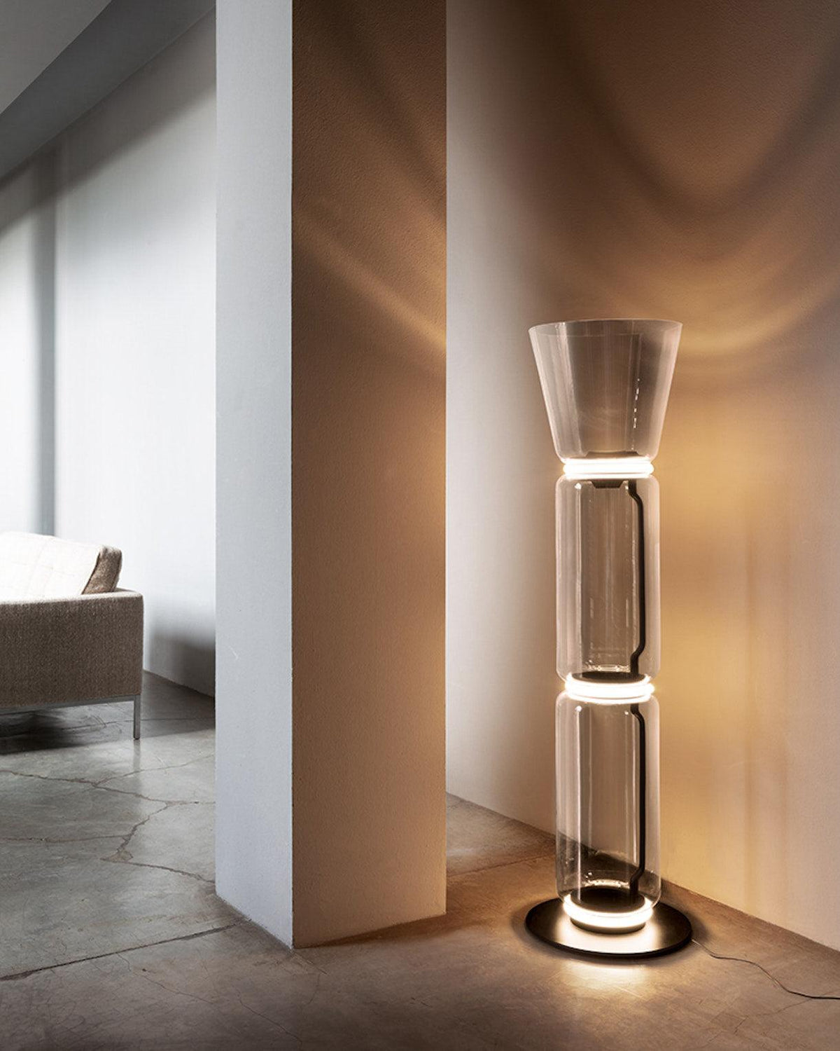 Elaeleria Floor Lamp