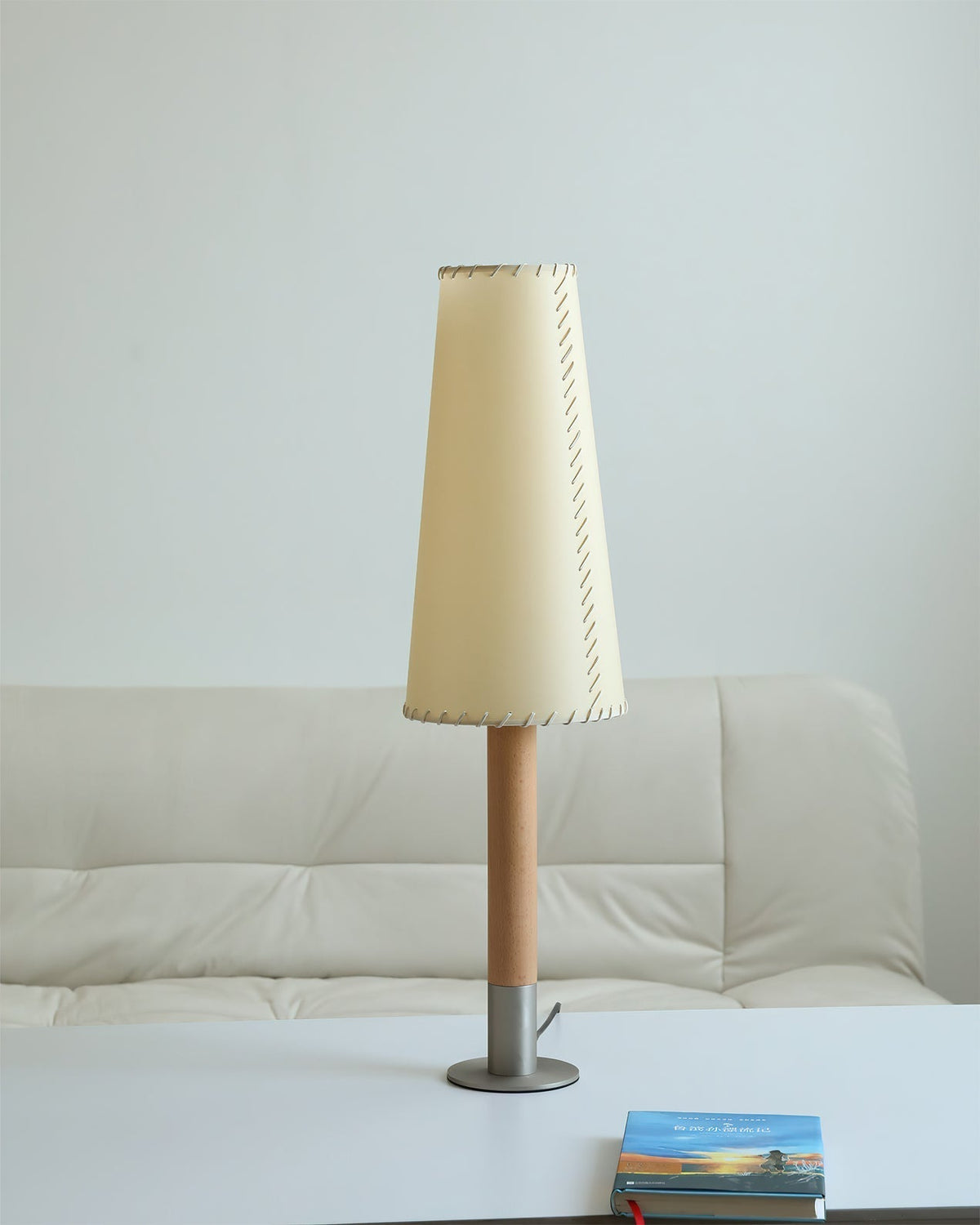 Mabelt Floor Lamp