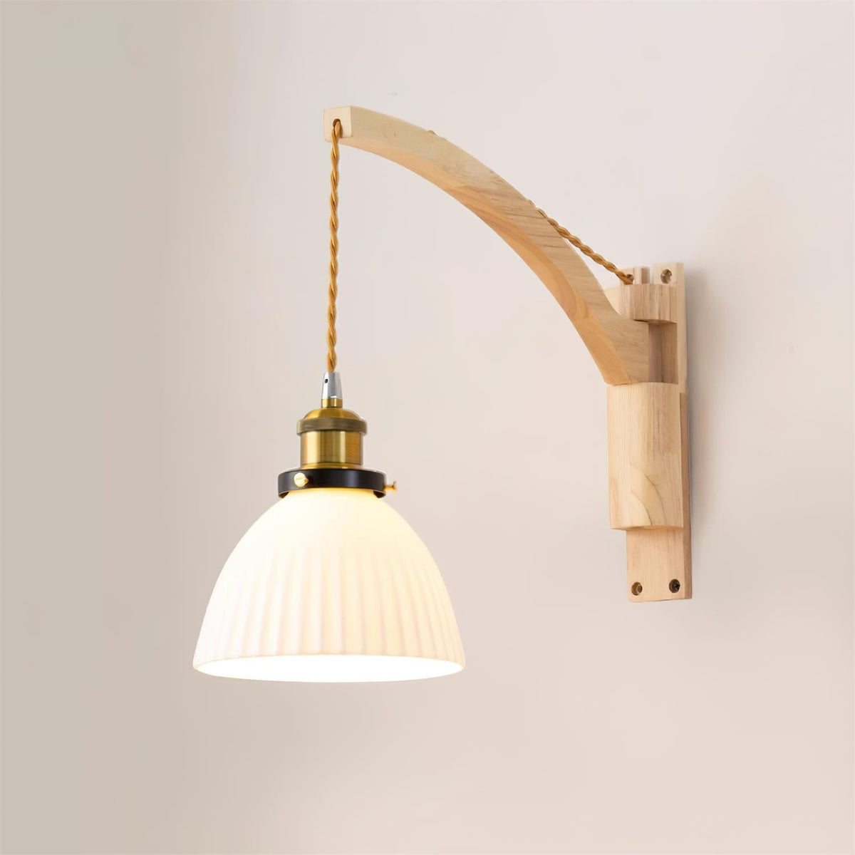 Teriiraria Wall Lamp