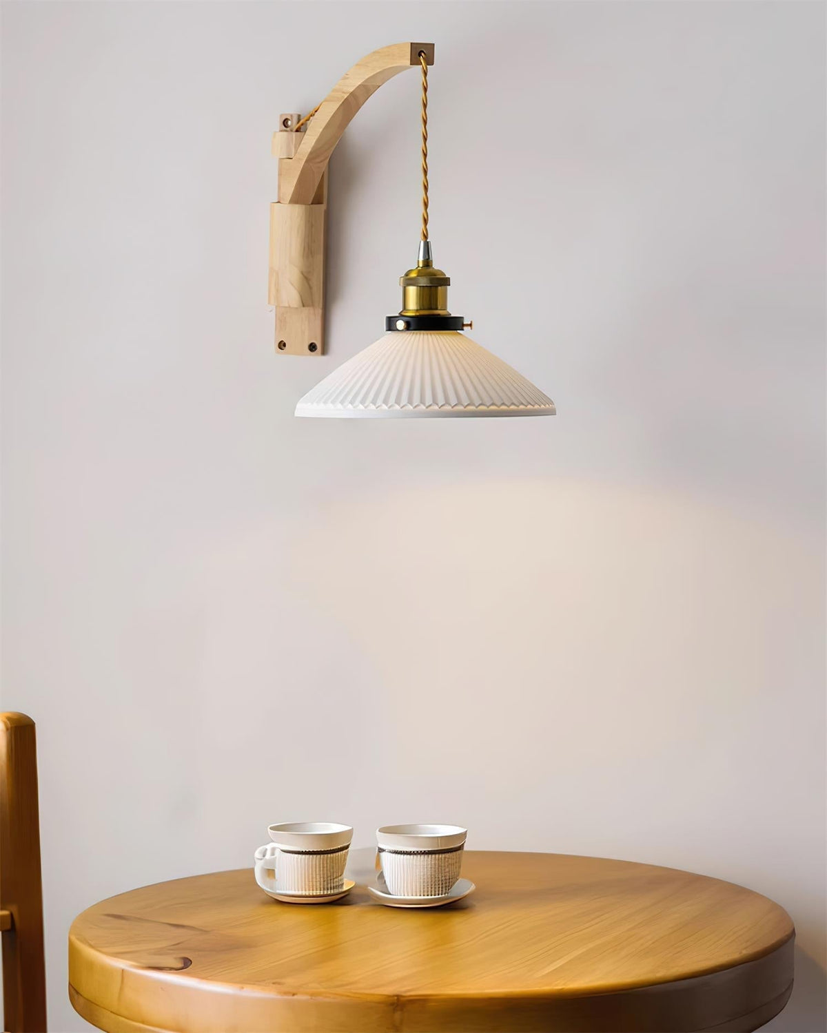 Teriiraria Wall Lamp