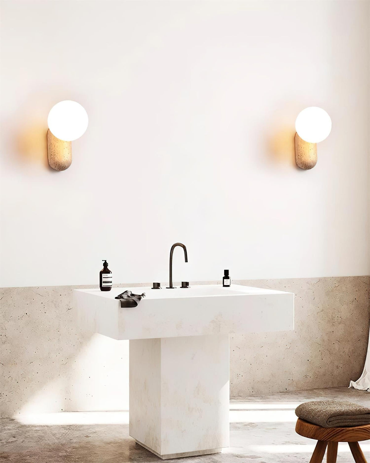 Tavelaria Wall Lamp Travertine Organic Serenity