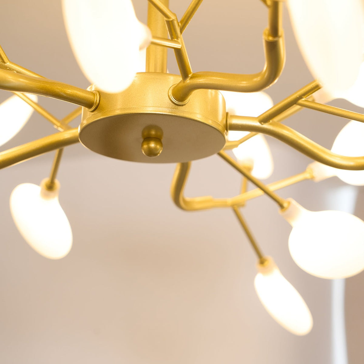Riviselle Chandelier LED Firefly
