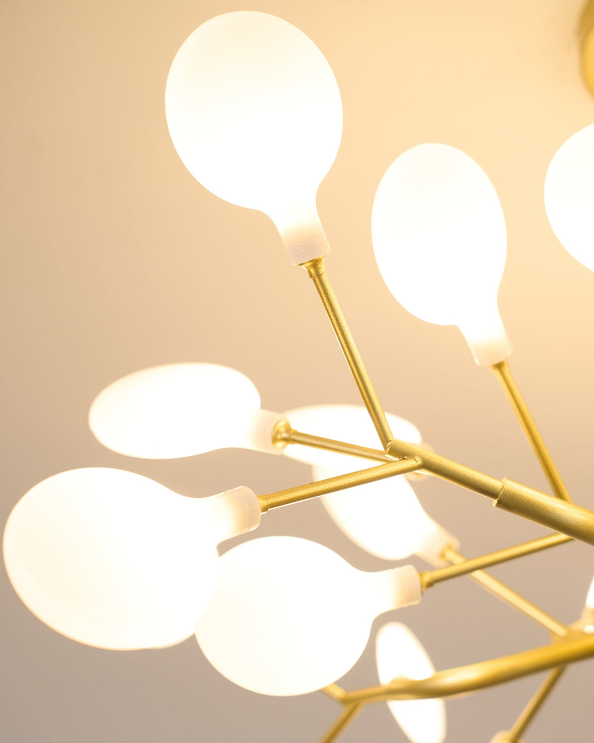 Riviselle Chandelier LED Firefly