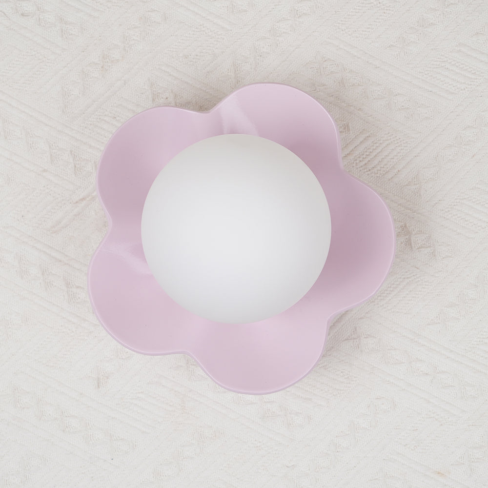 Petalia Wall Lamp