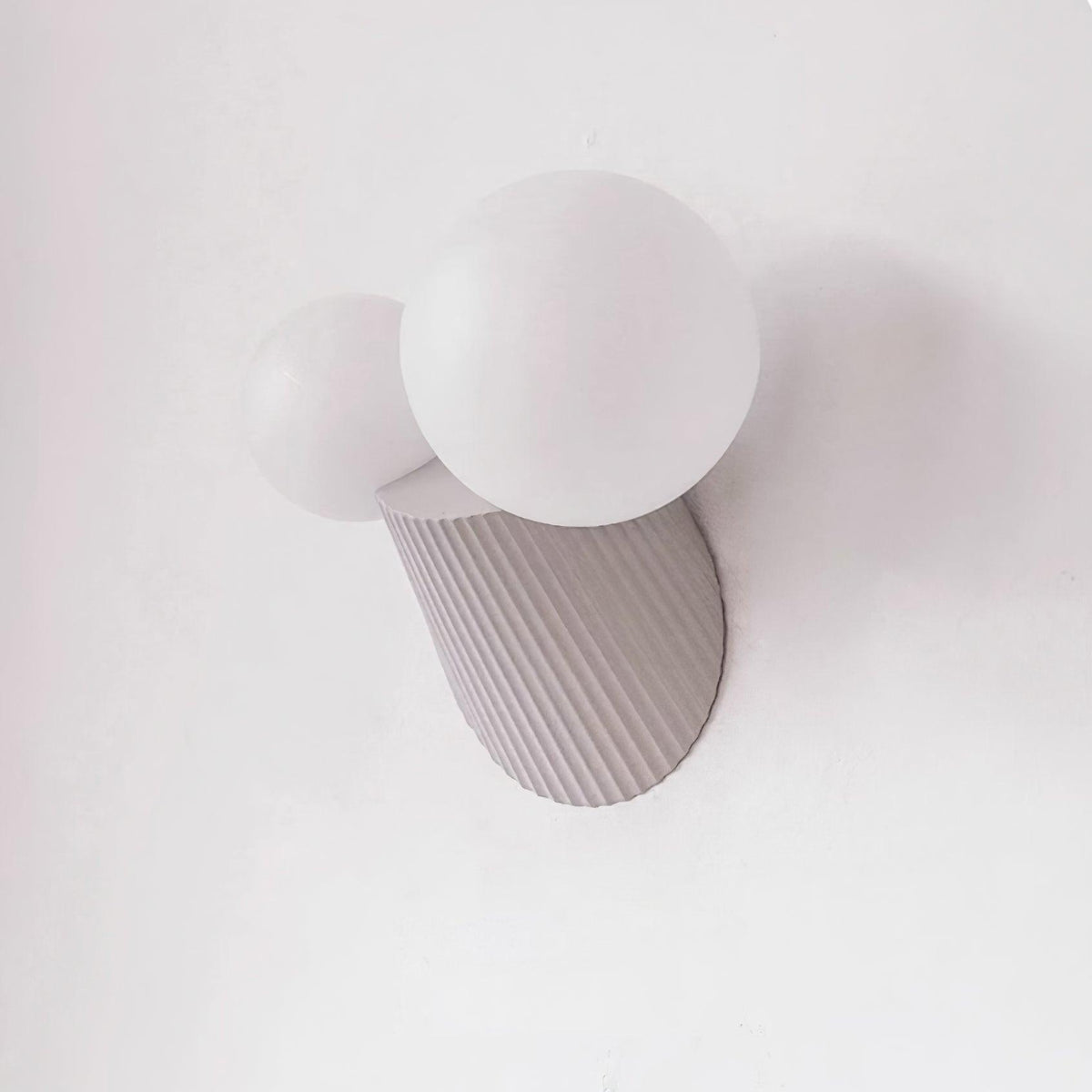 Lumarelia Wall Light