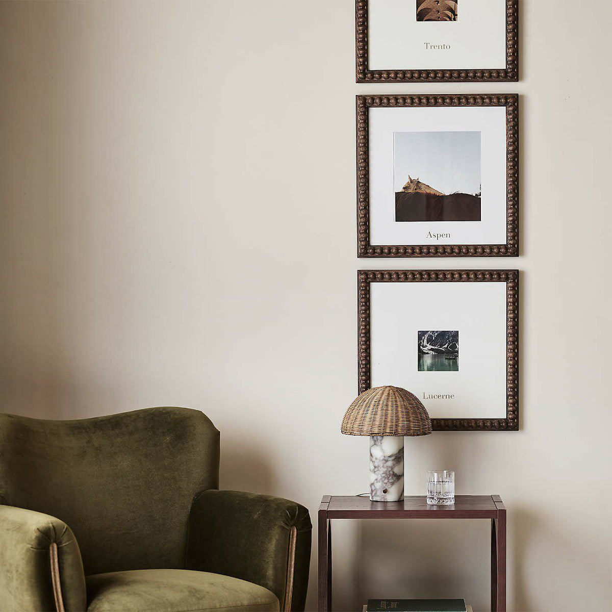 Velirette Table Lamp