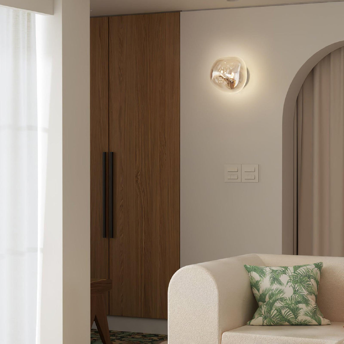 Leni Amber Glass Wall Lamp