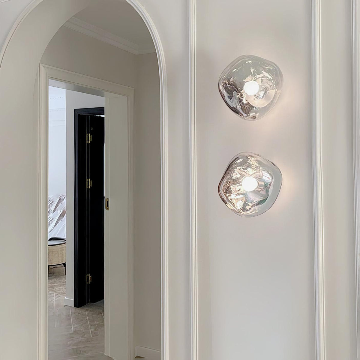 Leni Amber Glass Wall Lamp