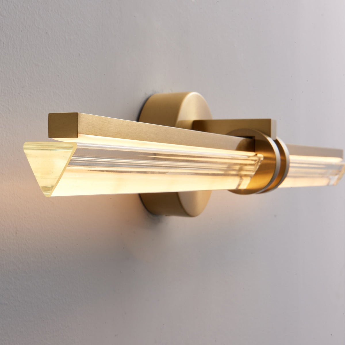 Leigh Mirror Vanity Wall Lamp