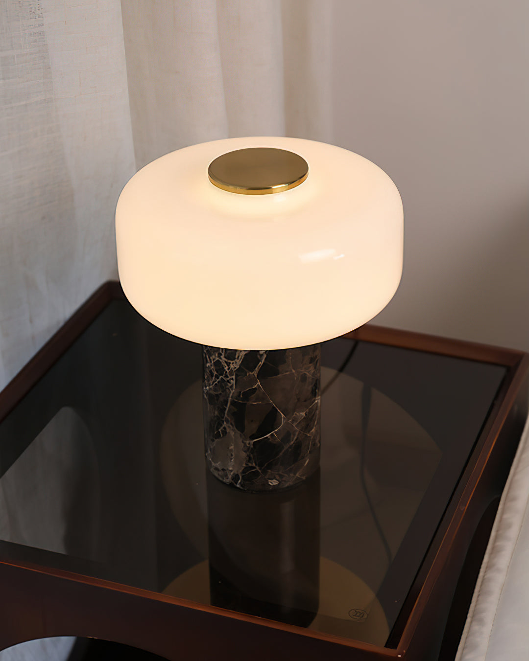 Orelinielle Table Lamp