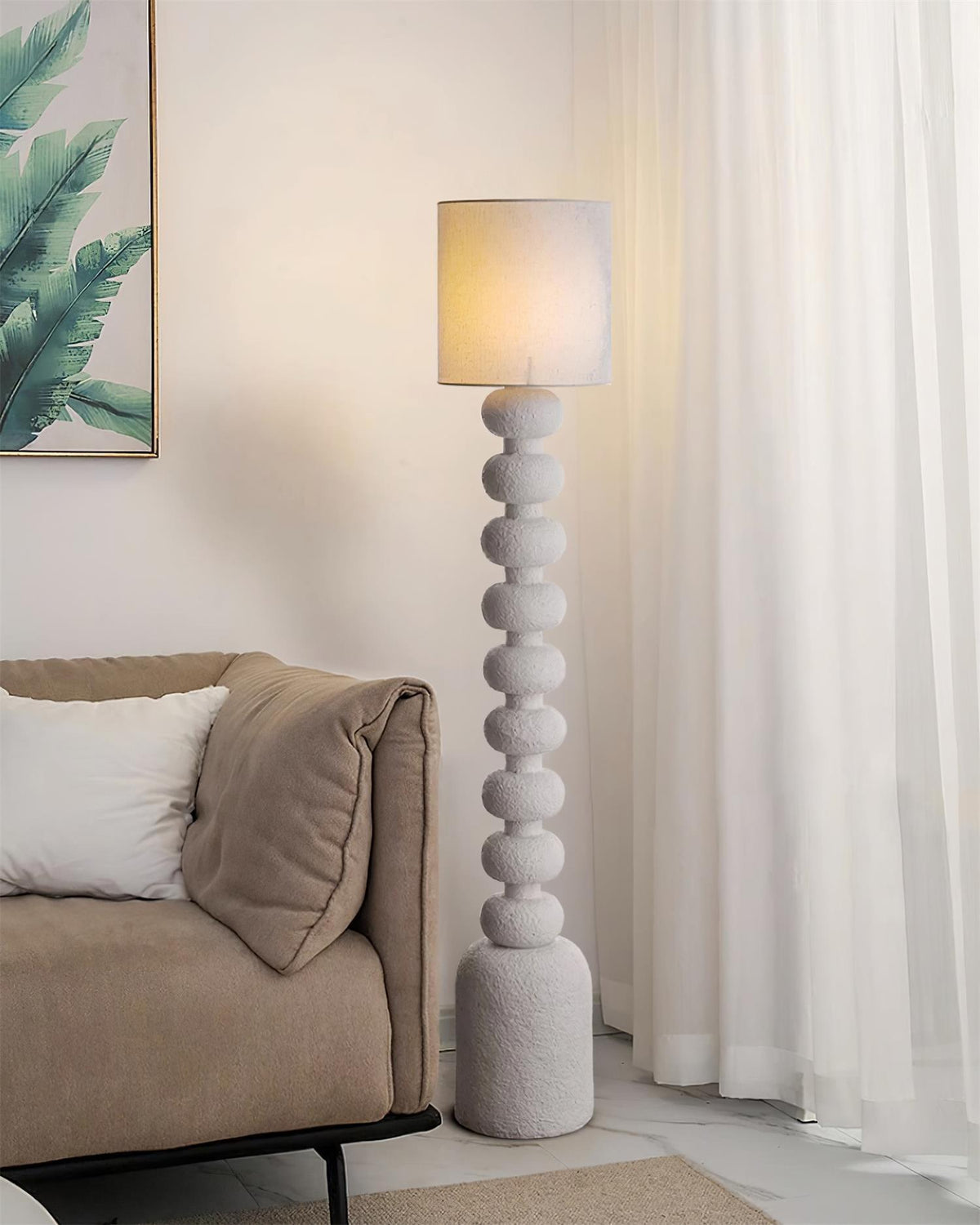 Selalelia Floor Lamp
