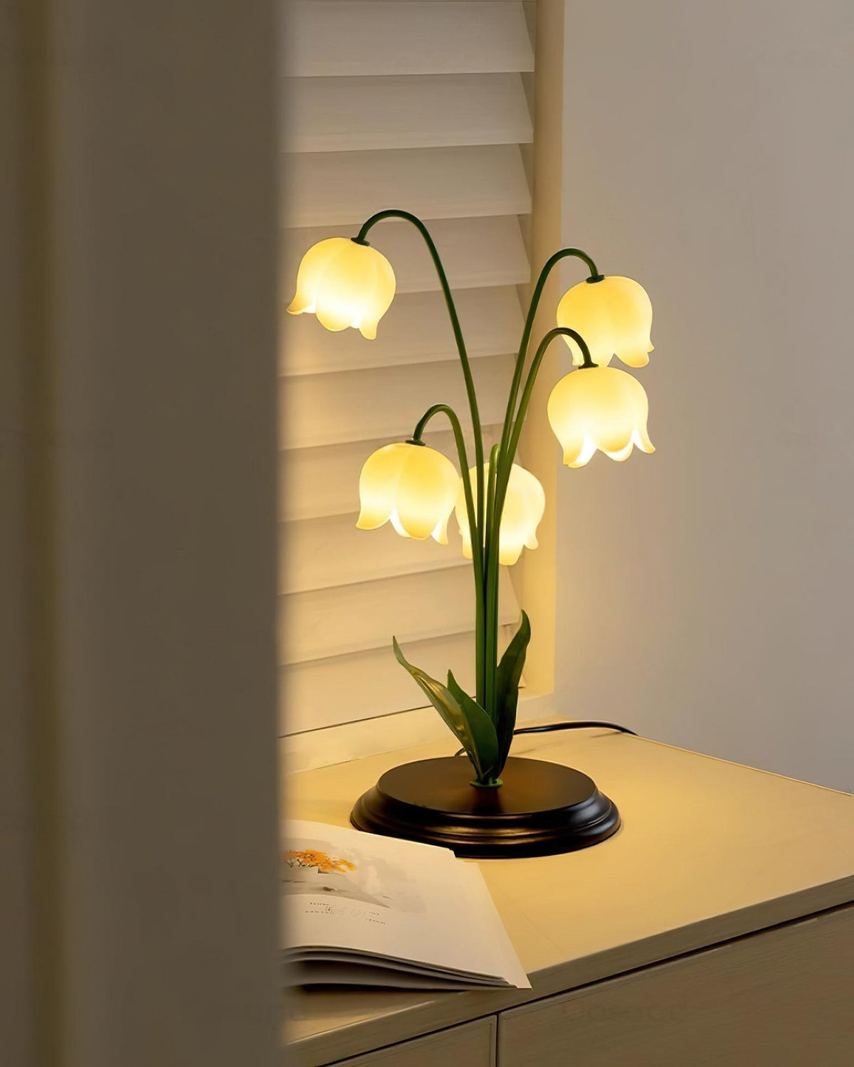 Soraleria Table Lamp