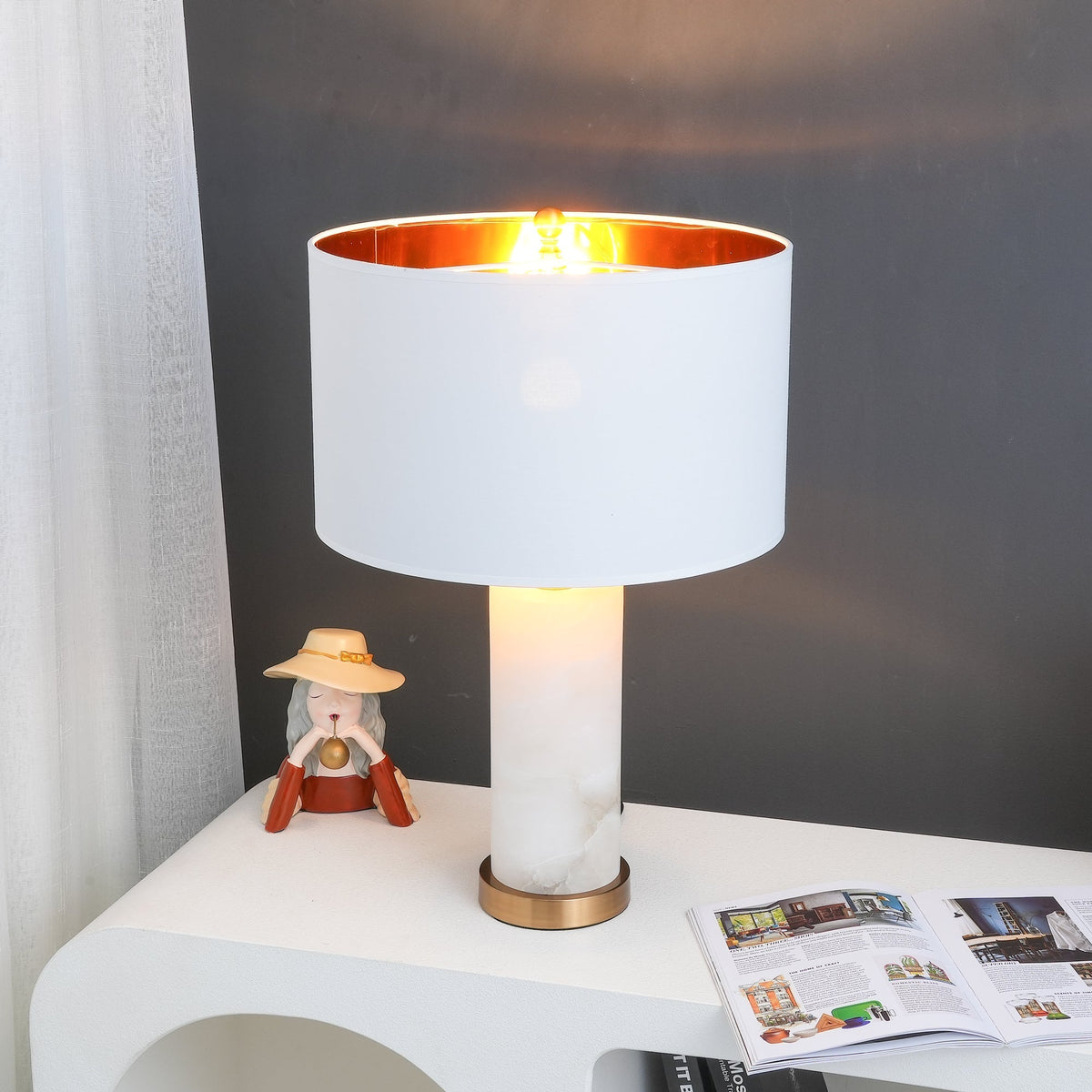 Zosilis Cylindrical Alabaster Table Lamp