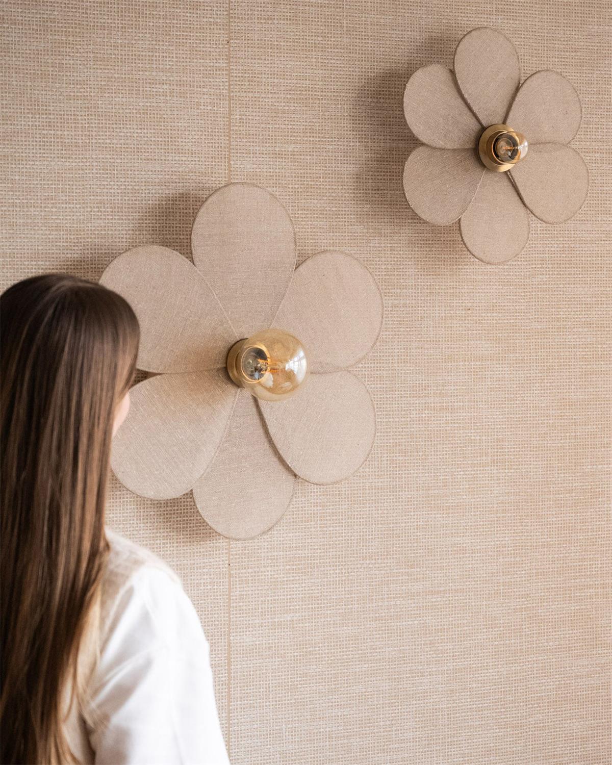 Orelienne Wall Lamp