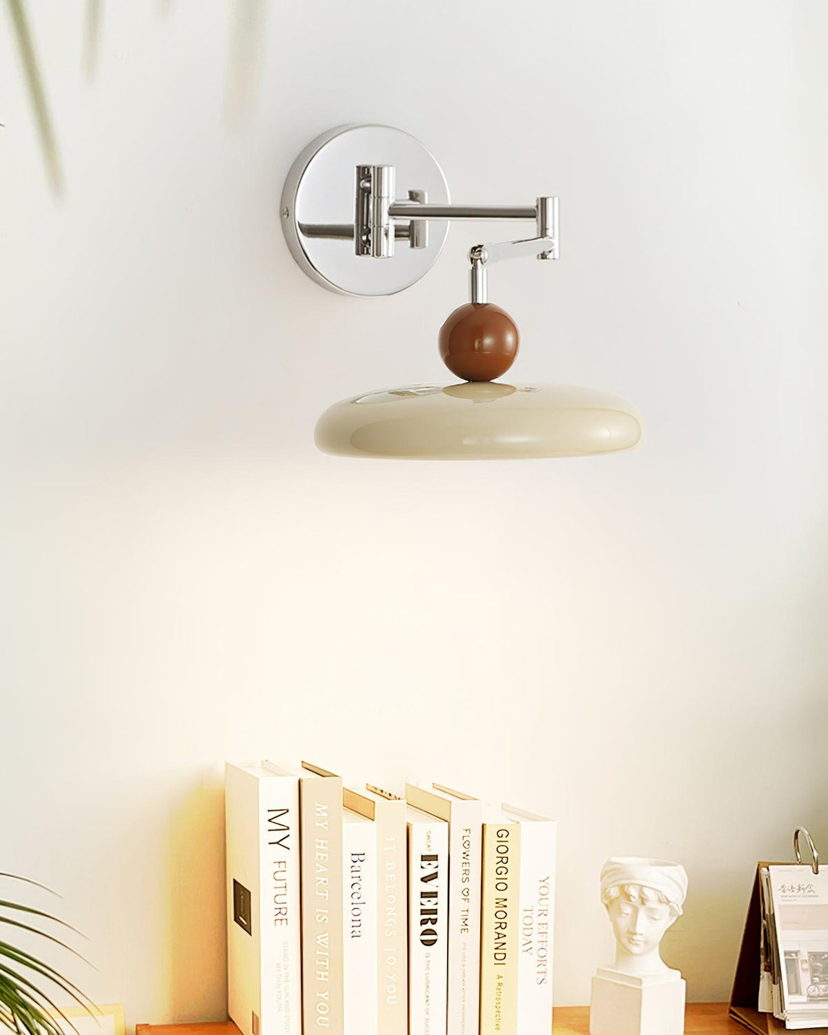 Ovelle Wall Lamp