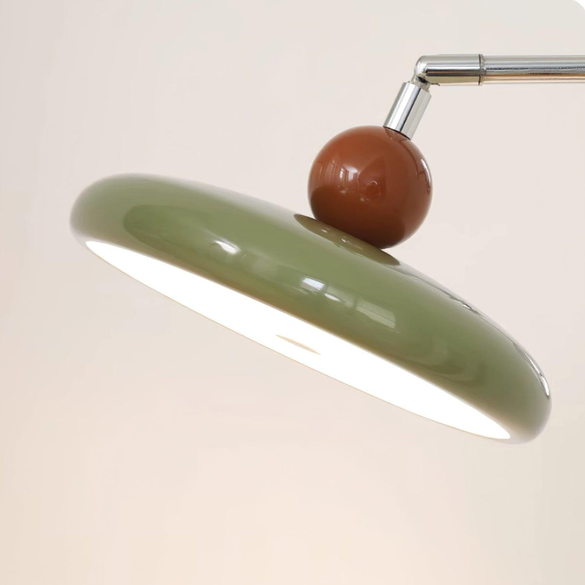 Ovelle Wall Lamp