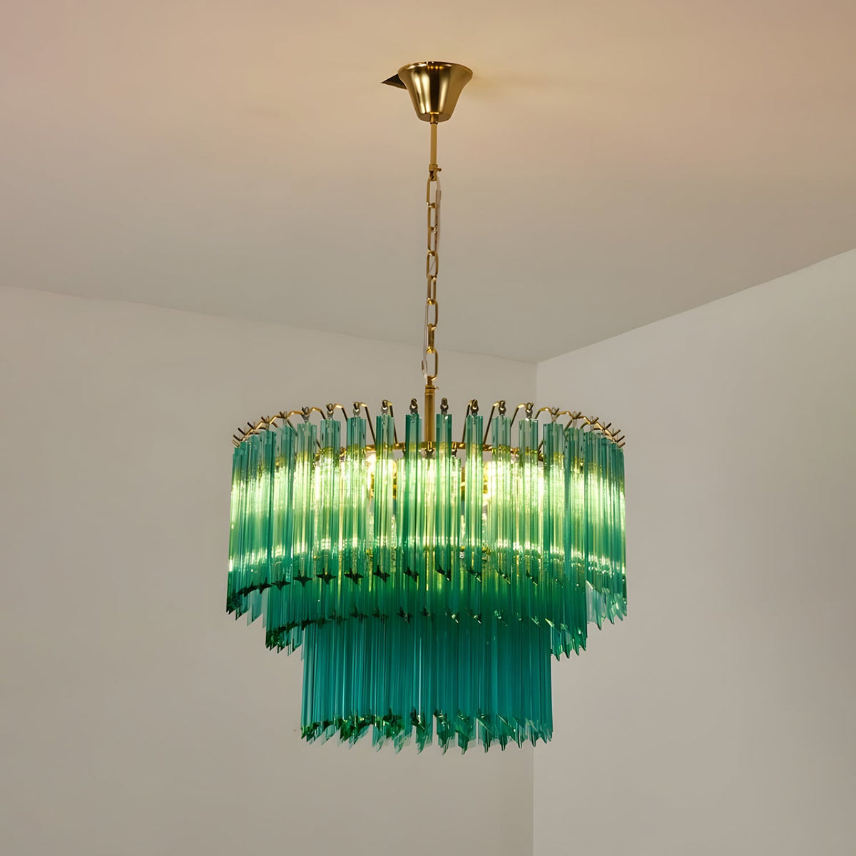 Ravelhurst Lorvienne Chandelier