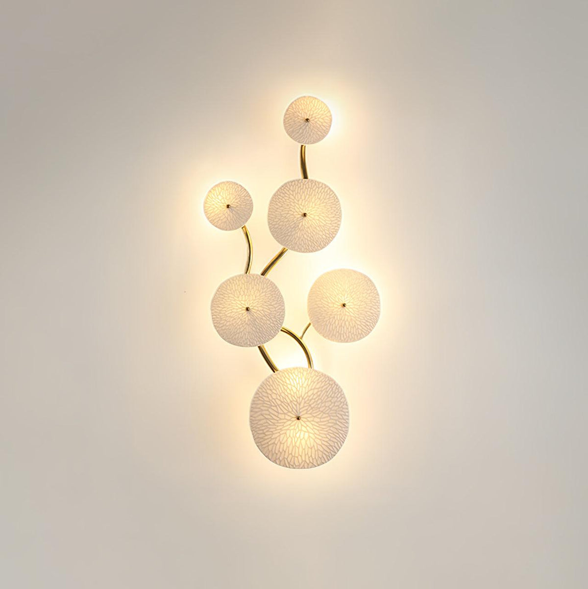 Begovom Lotus Petal Wall Lamp