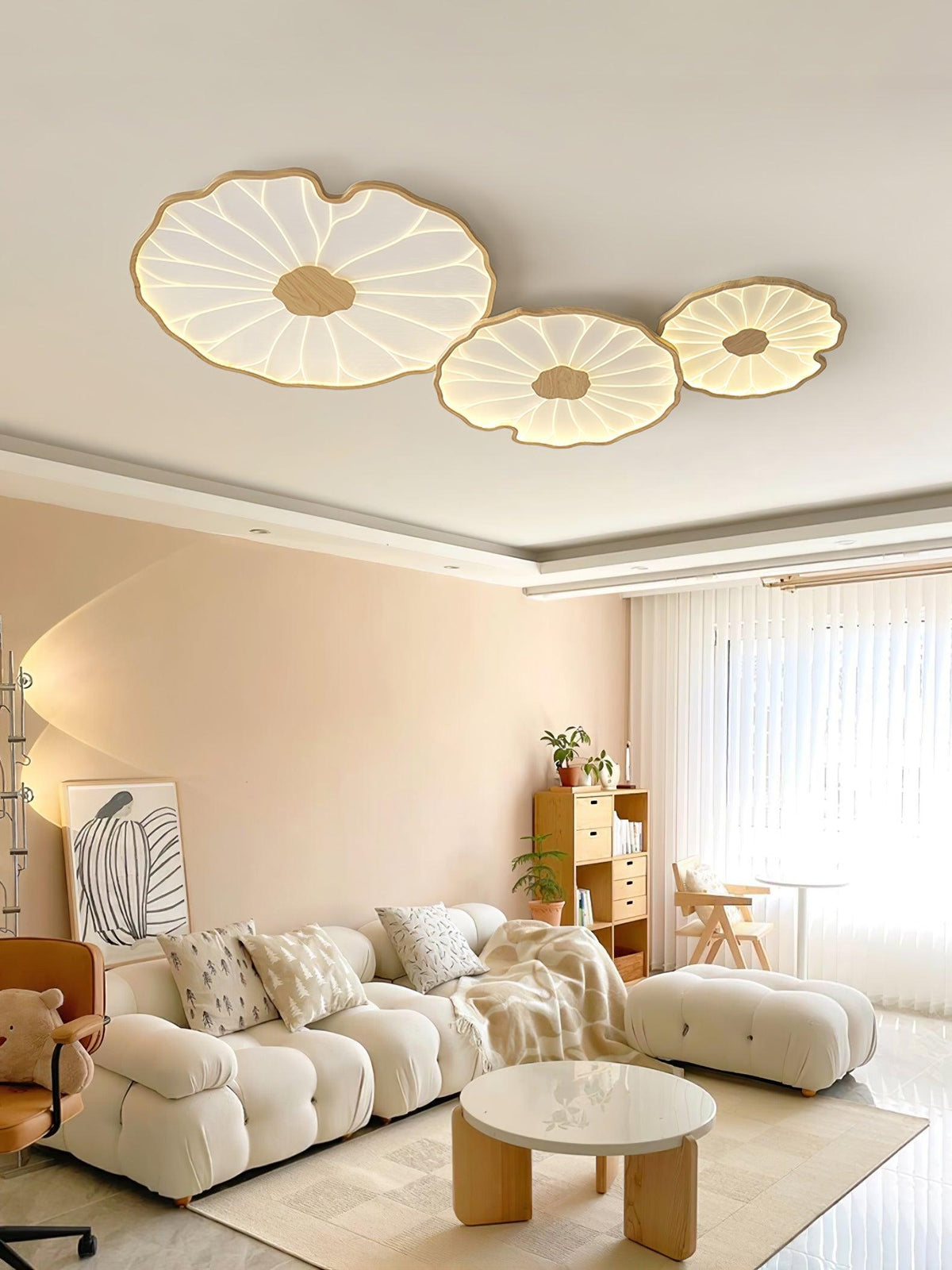 Rinorian Ceiling Lamp Lotus Leaf with Wooden Finish