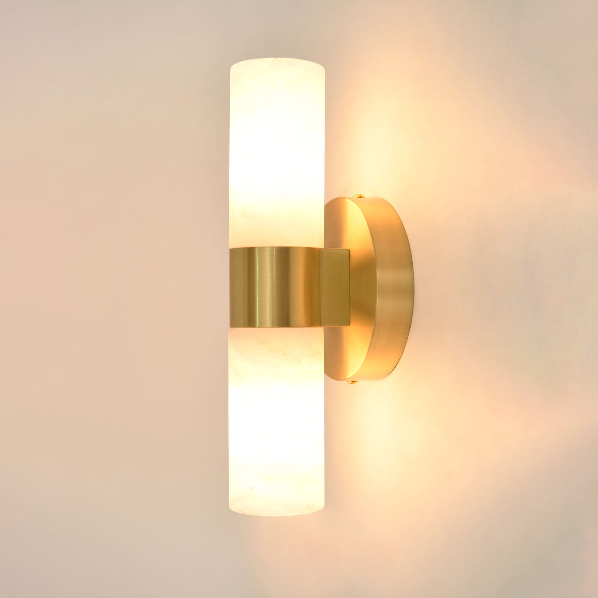 Eirirette Alabaster Wall Lamp