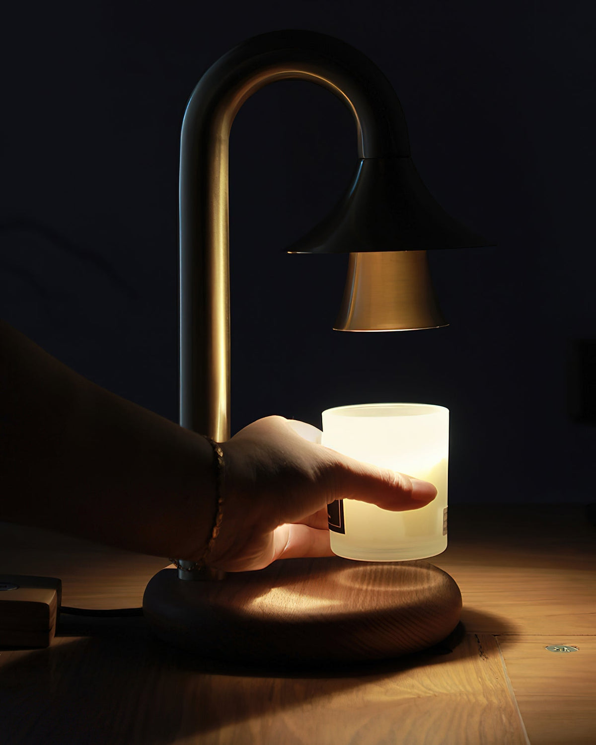 Seloise Table Lamp
