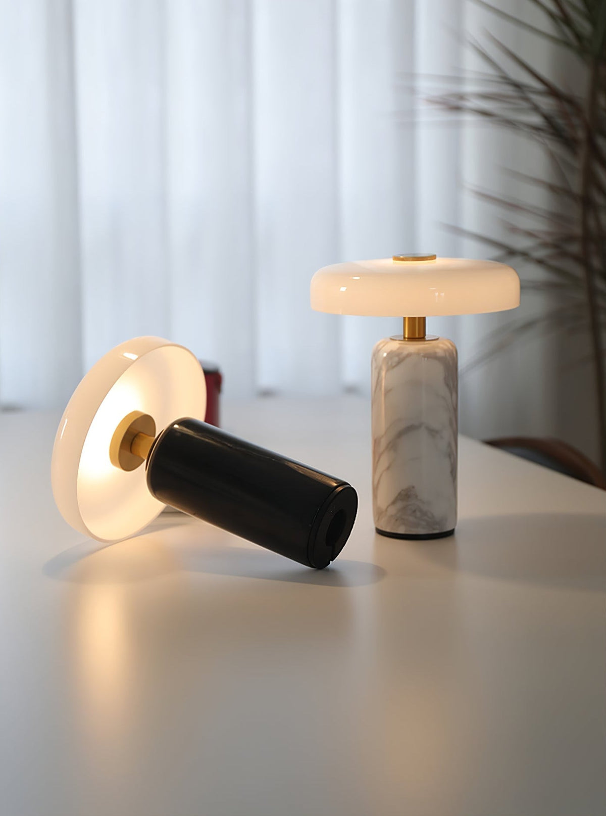 Ryvek Modern Marble Table Lamp