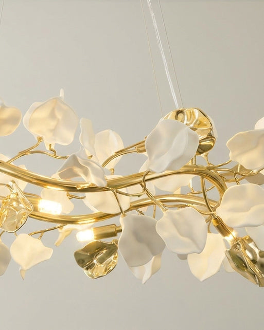 Noraeon Chandelier