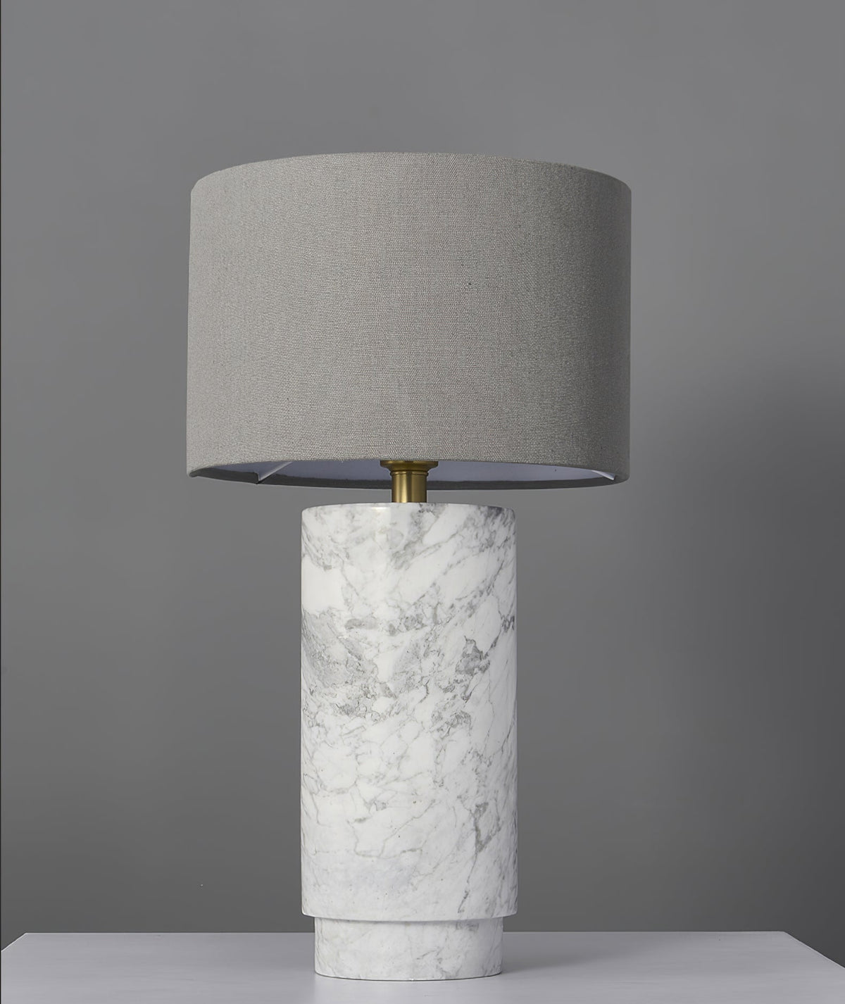 Viraelella Table Lamp