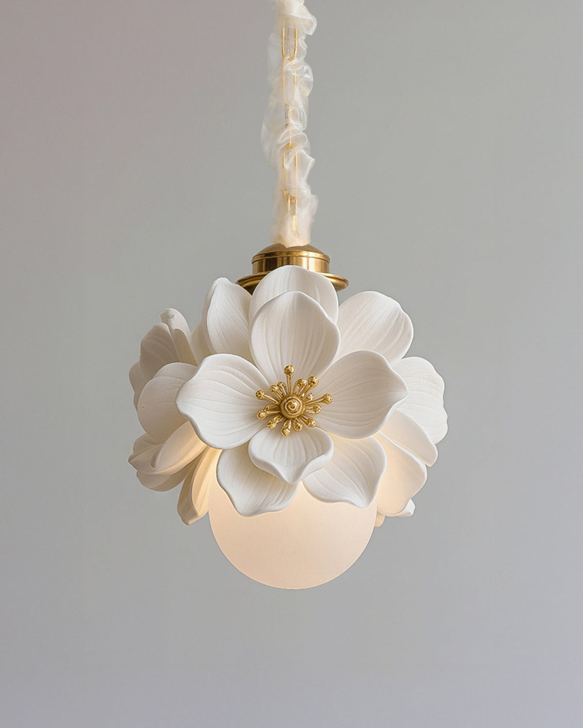 Leonora Pendant Light