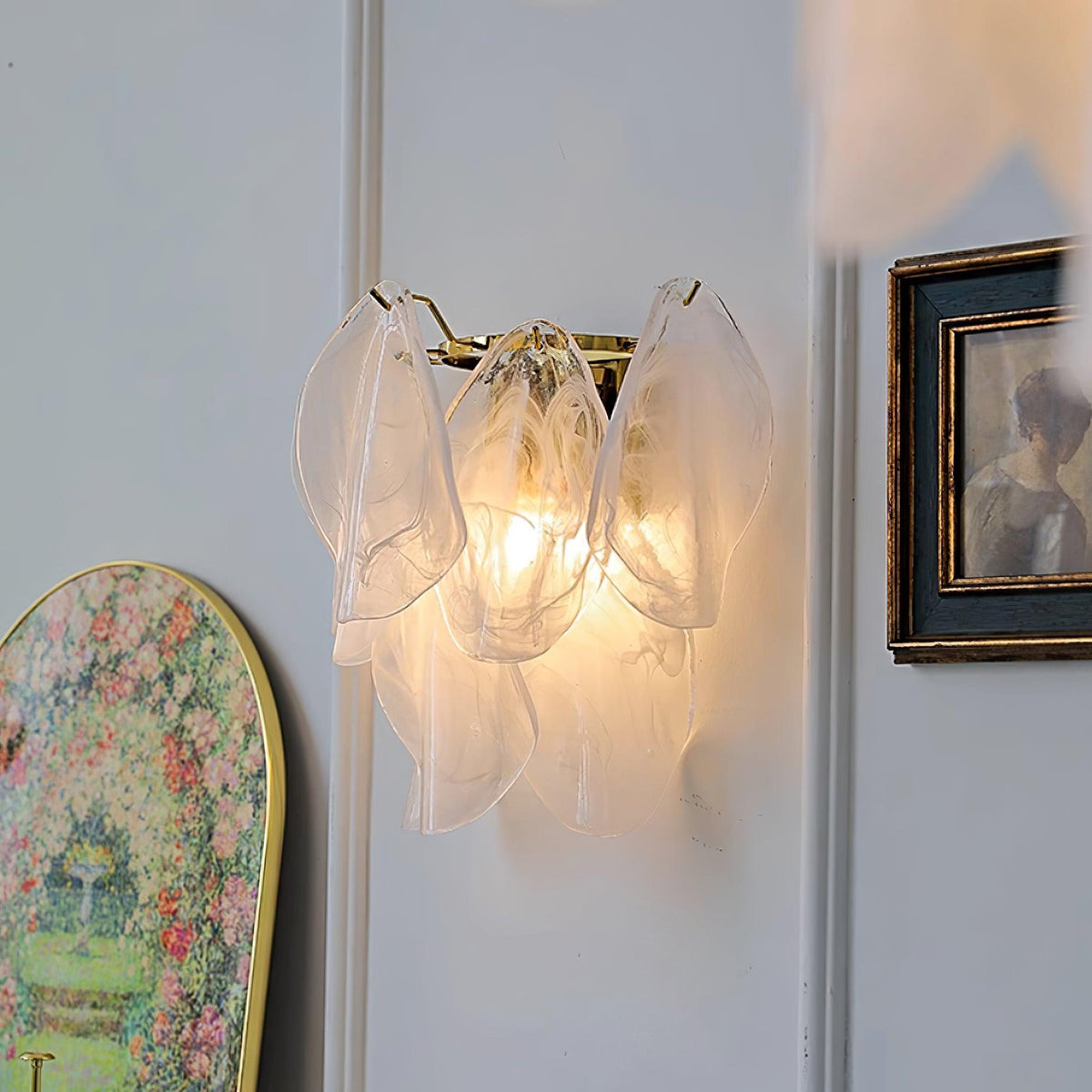 Elaerise Wall Lamp
