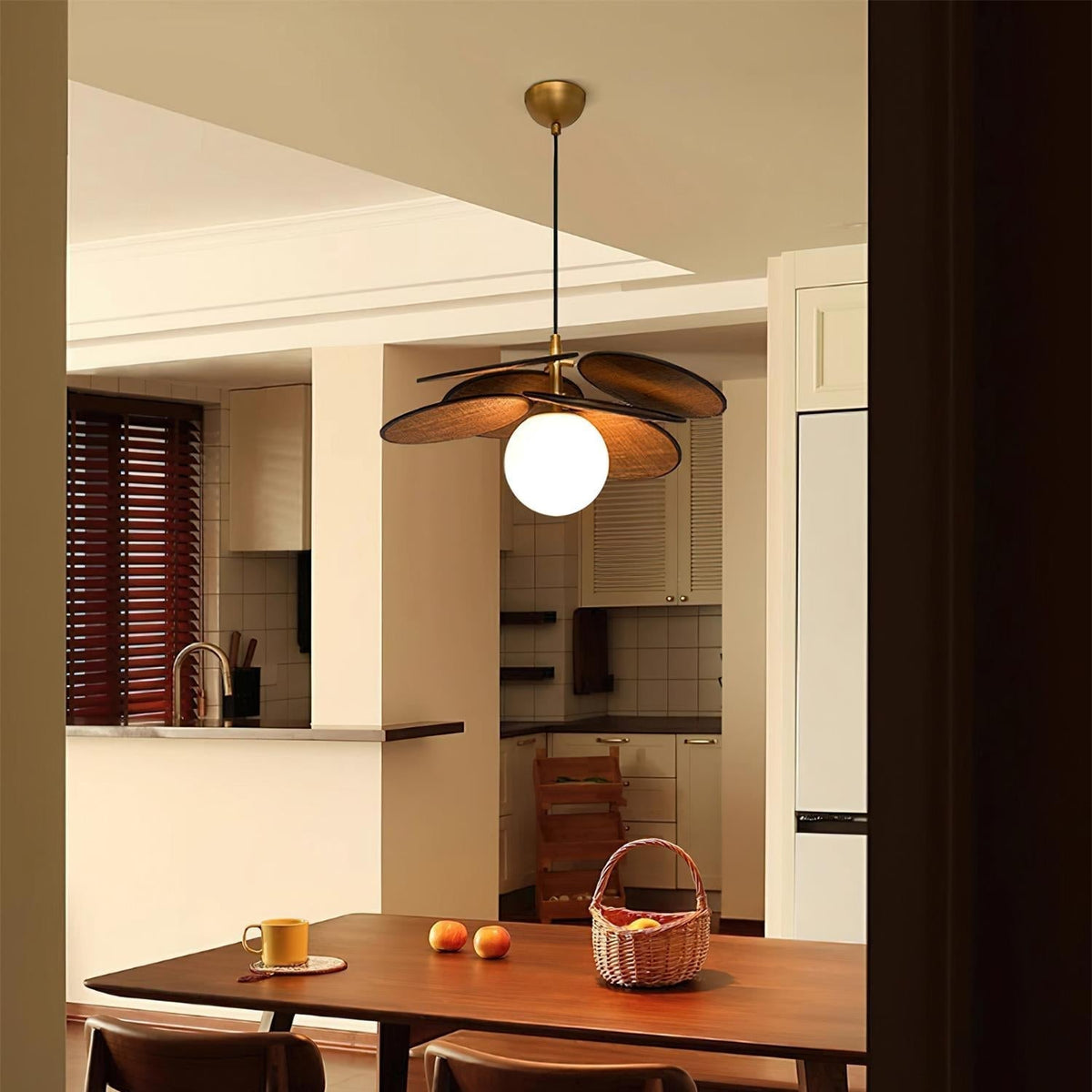 Elvo Wooden Petal Pendant Light