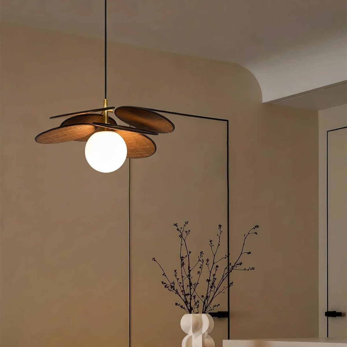 Elvo Wooden Petal Pendant Light