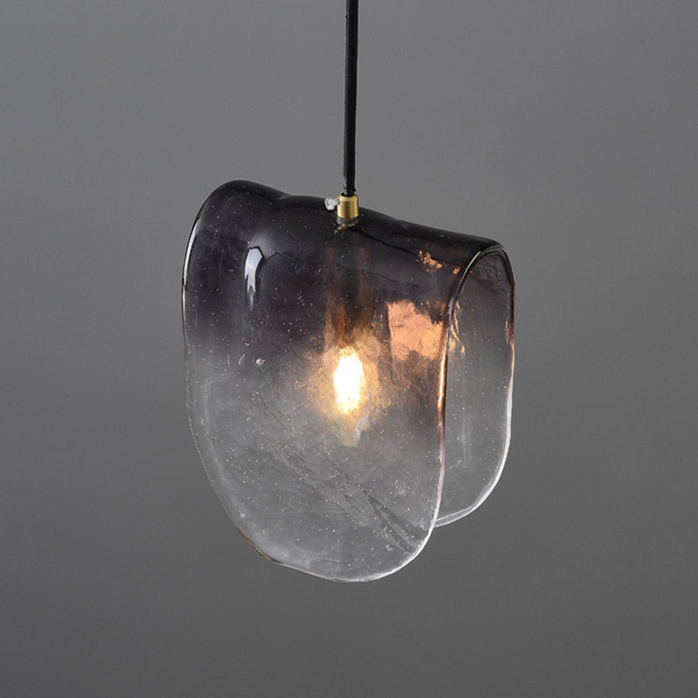Pilasut Gradient Pendant Light