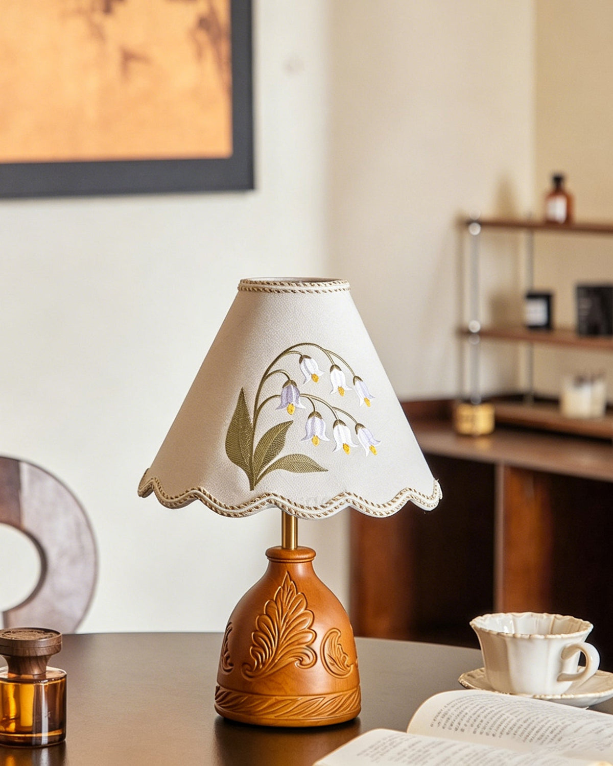 Seleelia Table Lamp