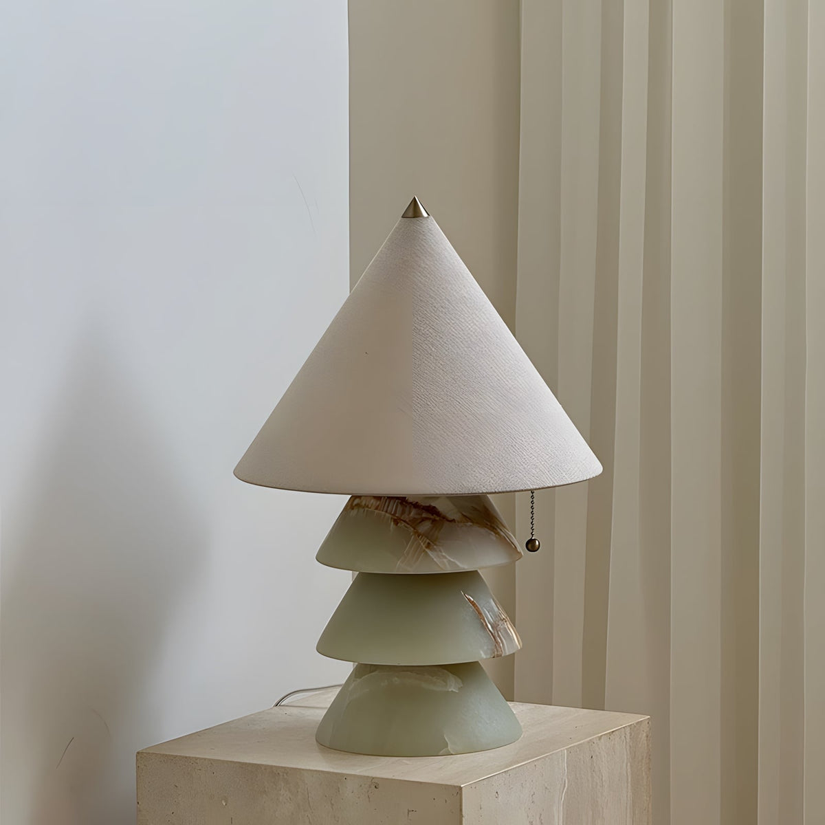 Selelise Table Lamp