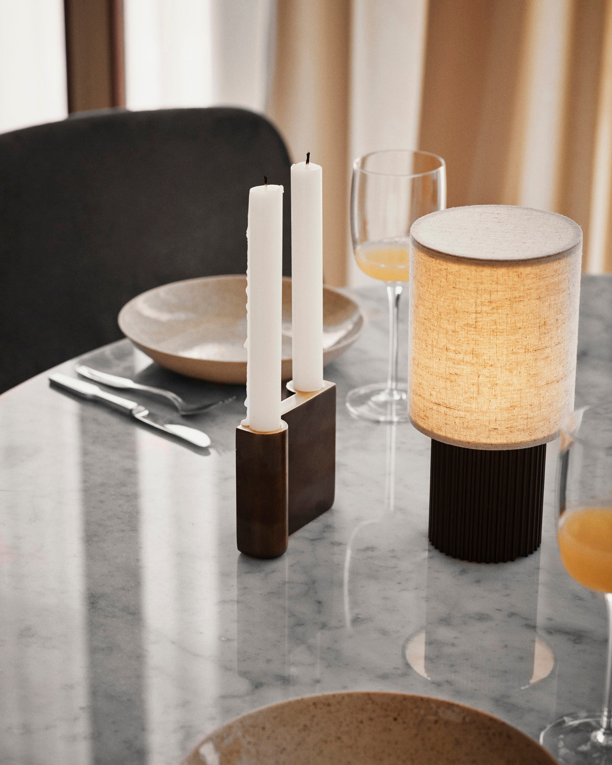 Calelelia Table Lamp