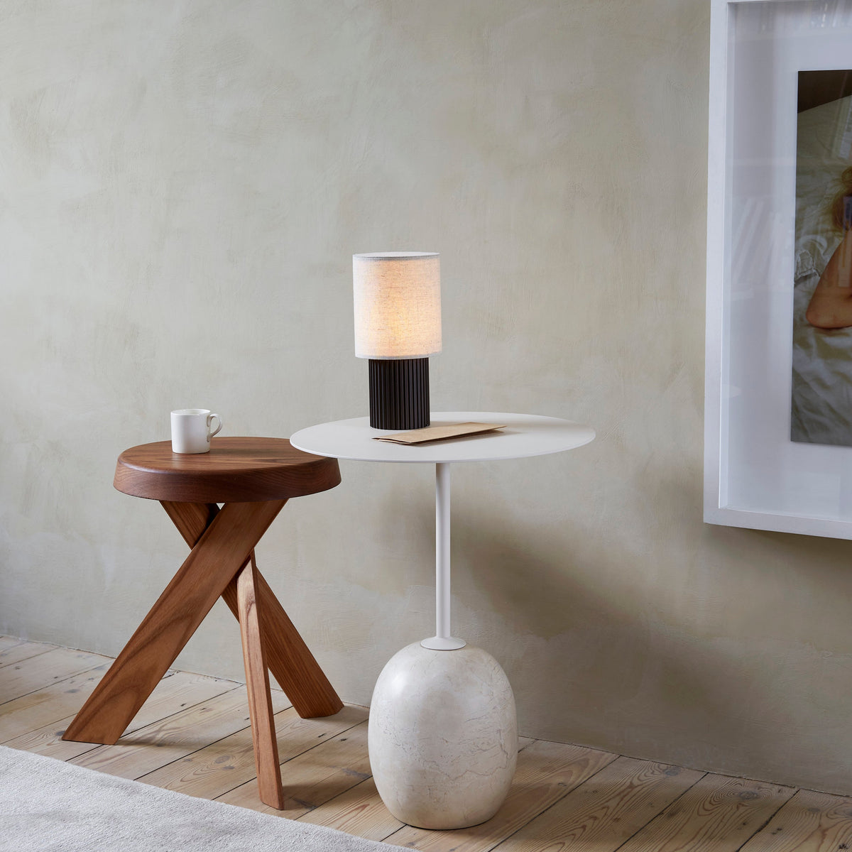 Calelelia Table Lamp