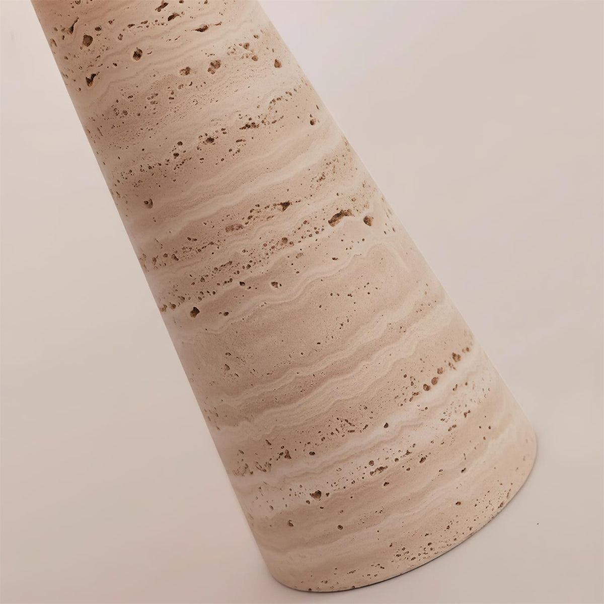Noroine Table Lamp