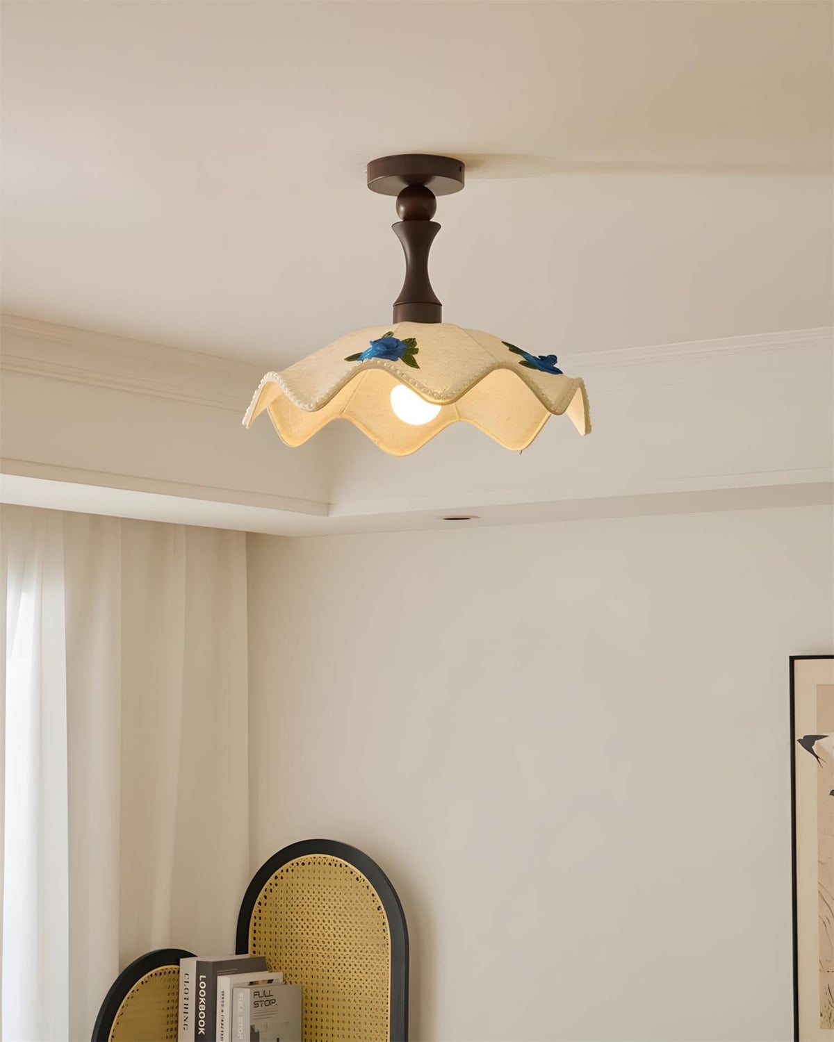Cirirel Wavy Ceiling Lamp