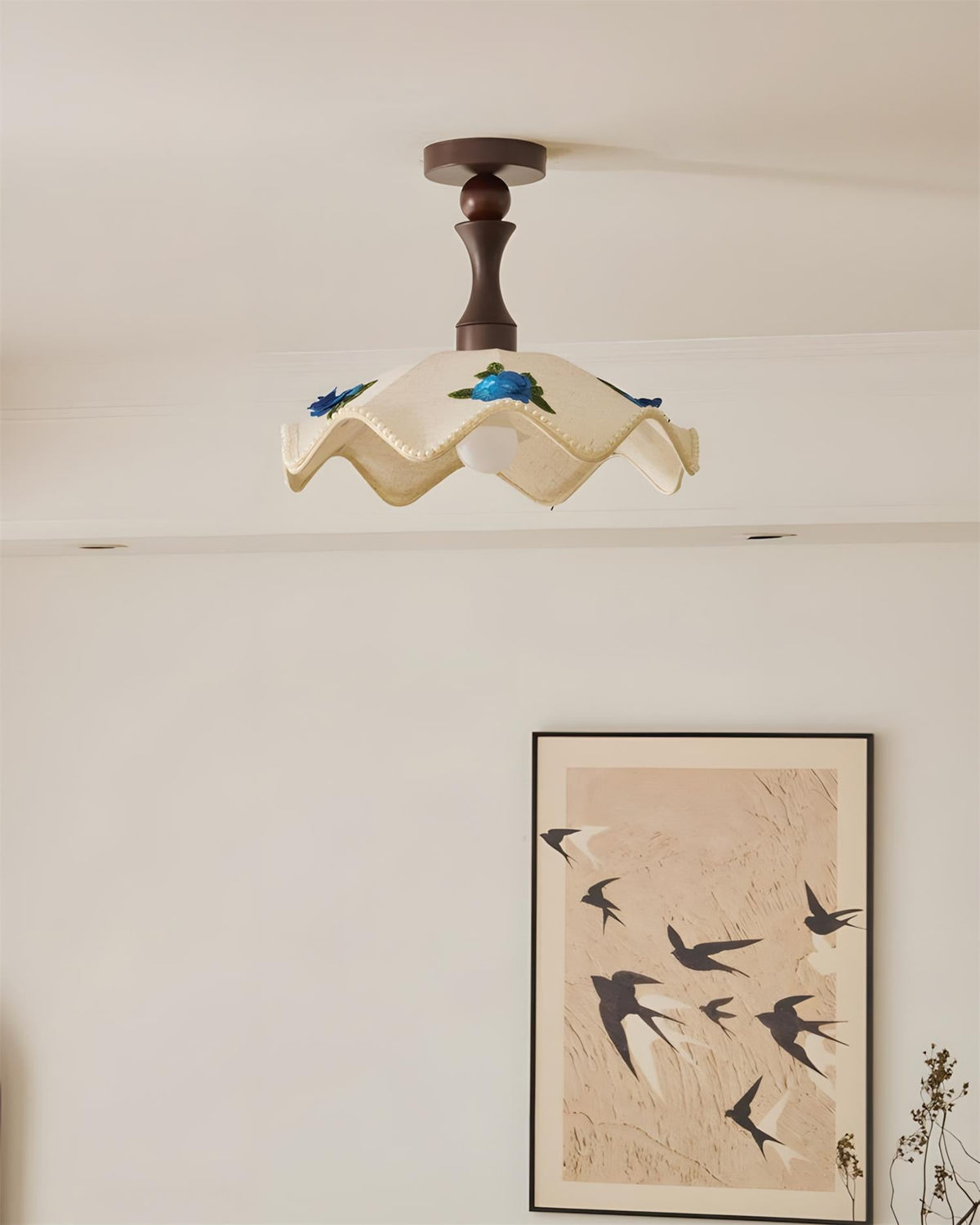 Cirirel Wavy Ceiling Lamp