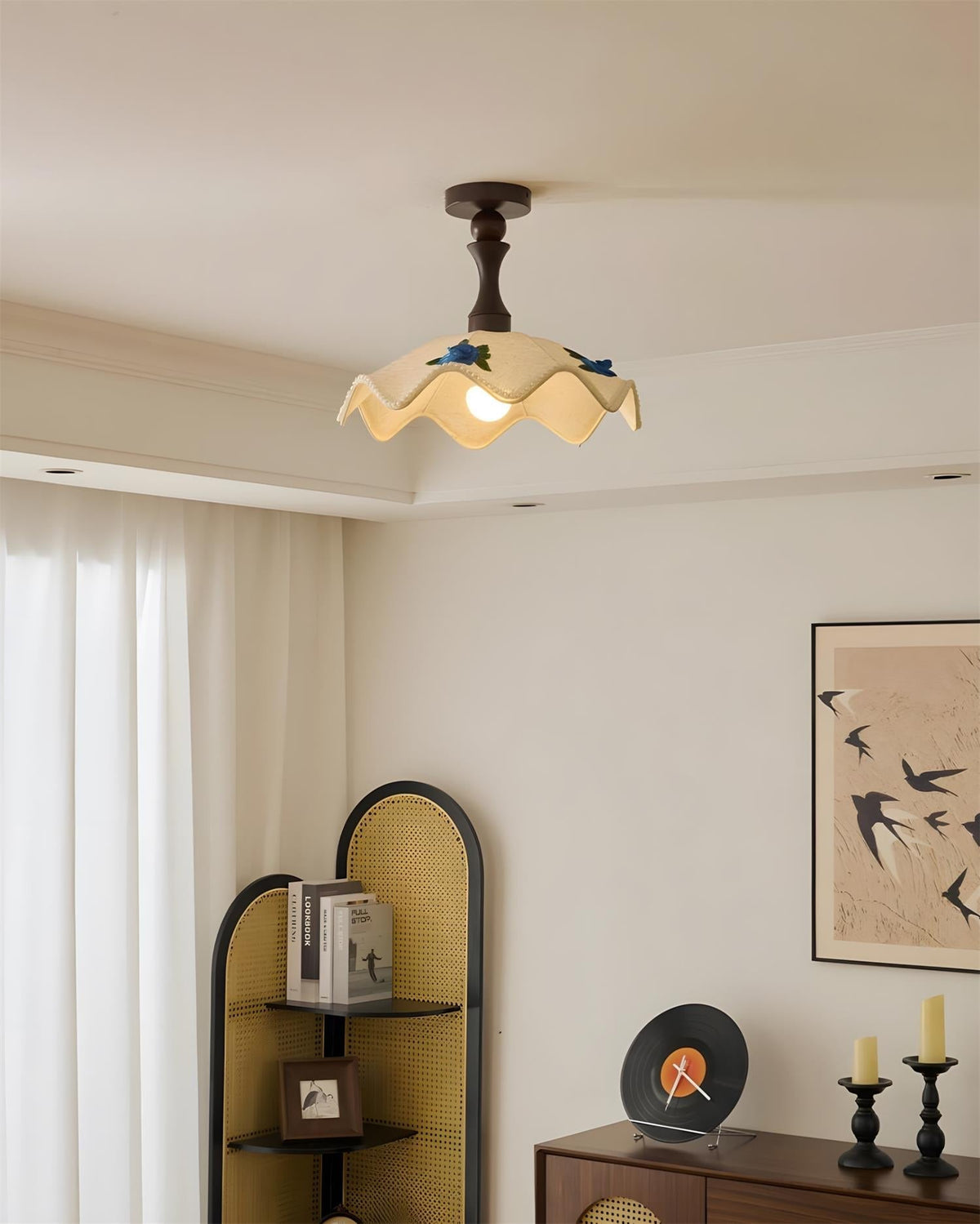 Cirirel Wavy Ceiling Lamp